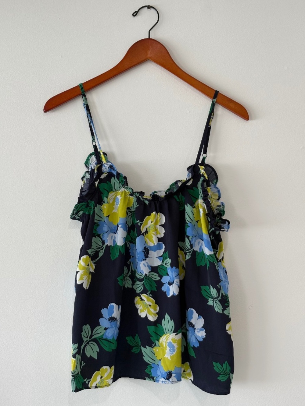 Aerie Floral Cami Top Size Medium Ruffle Strap Y2K Cottagecore